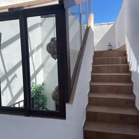 Spacious 4-bed House Algodonales